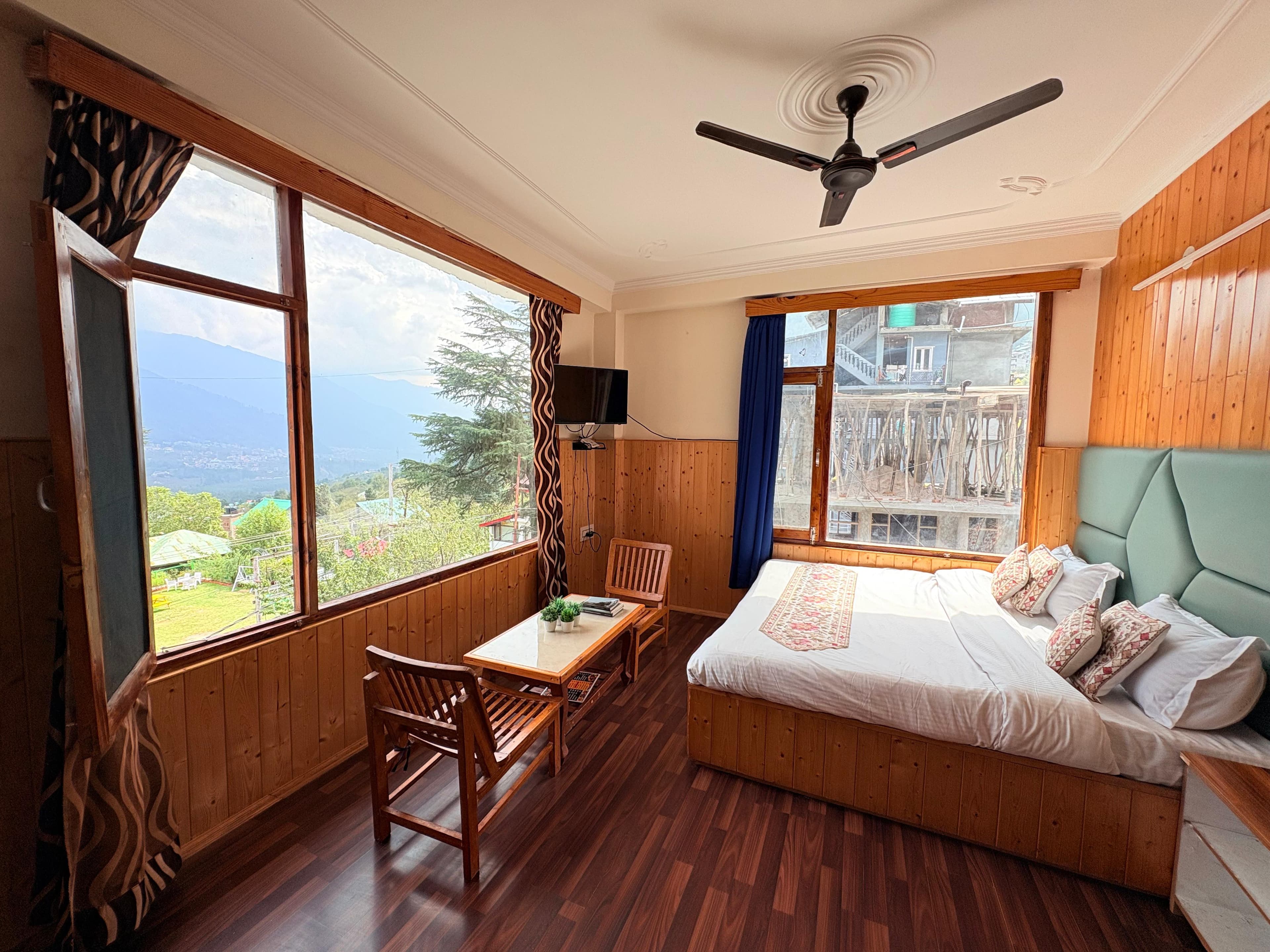 Room Image 1