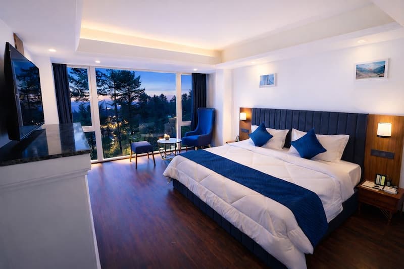 Room Image 2