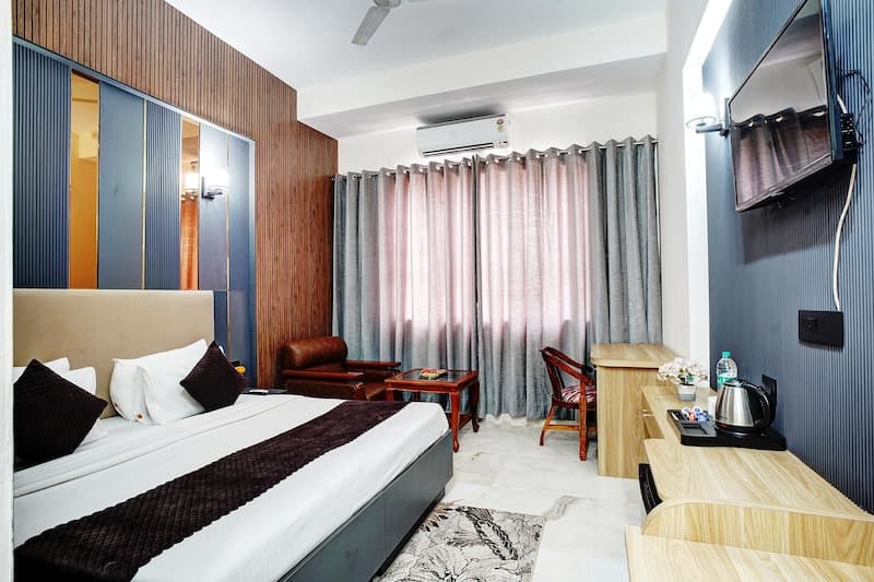 Room Image 2