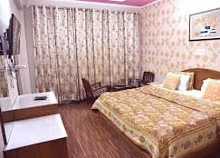 Room Image 1
